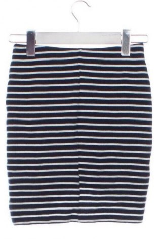 Пола Bershka, Размер XS, Цвят Многоцветен, Цена 4,60 €