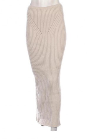 Пола Bershka, Размер S, Цвят Бежов, Цена 18,91 €