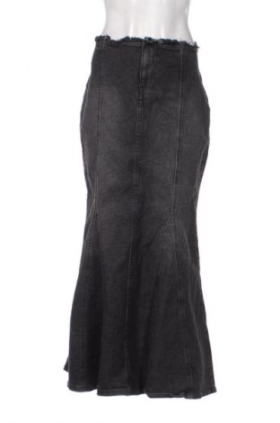 Пола Bershka, Размер XL, Цвят Черен, Цена 26,00 €