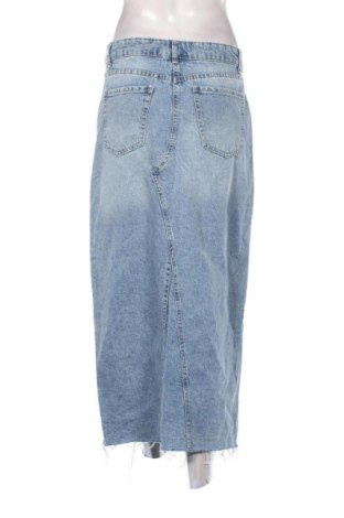 Пола Bershka, Размер M, Цвят Син, Цена 14,83 €