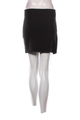 Пола Boohoo, Размер S, Цвят Черен, Цена 10,00 €