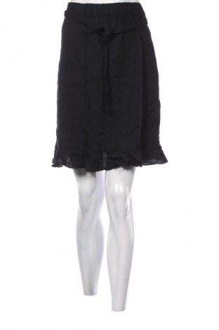 Spódnica C&A, Rozmiar XL, Kolor Czarny, Cena 45,99 zł