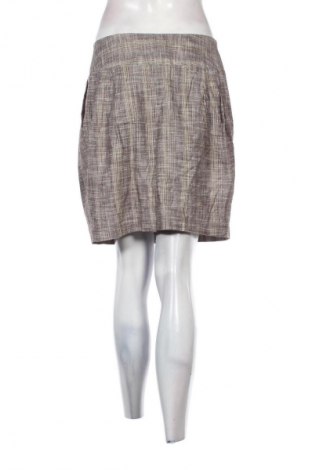 Пола Capasca, Размер L, Цвят Многоцветен, Цена 5,11 €