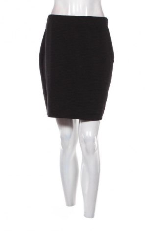 Пола Colloseum, Размер L, Цвят Многоцветен, Цена 5,11 €