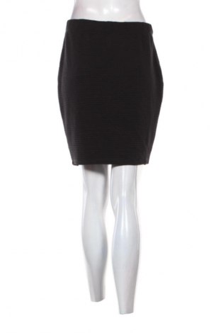 Пола Colloseum, Размер L, Цвят Многоцветен, Цена 5,11 €