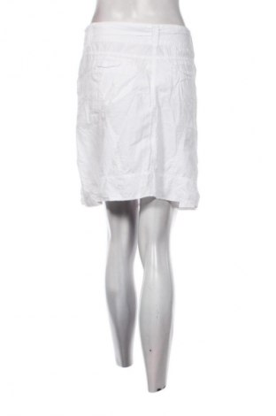 Пола Colosseum, Размер M, Цвят Бял, Цена 10,22 €