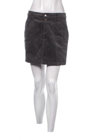 Пола Colours Of The World, Размер L, Цвят Сив, Цена 10,00 €