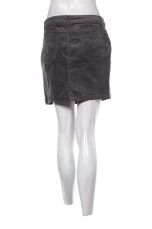 Пола Colours Of The World, Размер L, Цвят Сив, Цена 10,00 €