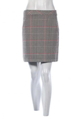 Пола Comma,, Размер M, Цвят Многоцветен, Цена 28,00 €