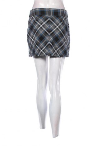 Пола Comma,, Размер M, Цвят Многоцветен, Цена 6,13 €