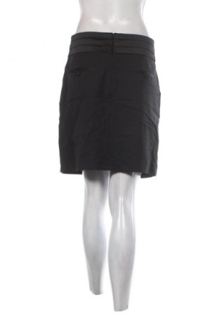 Пола Comptoir Des Cotonniers, Размер M, Цвят Черен, Цена 11,24 €