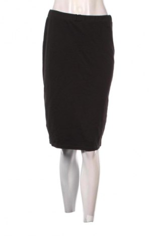 Пола Cropp, Размер M, Цвят Черен, Цена 5,62 €