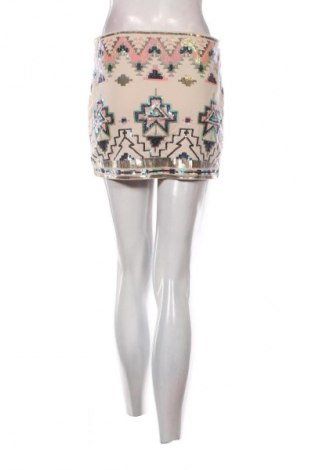 Пола Express, Размер M, Цвят Многоцветен, Цена 21,00 €