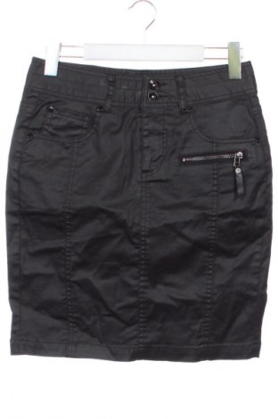 Пола Fransa, Размер S, Цвят Черен, Цена 5,11 €