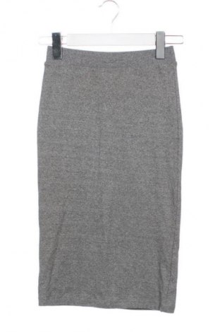 Пола H&M, Размер XS, Цвят Сив, Цена 9,78 €