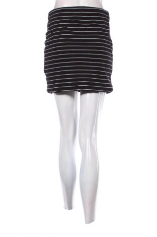 Sukně H&M, Velikost M, Barva Vícebarevné, Cena  277,00 Kč