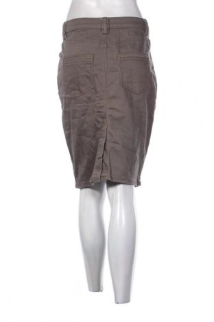 Пола H&M, Размер S, Цвят Кафяв, Цена 7,15 €