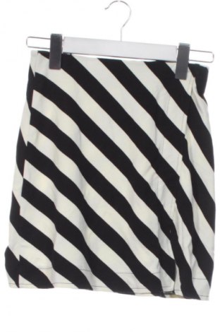Sukně H&M, Velikost XS, Barva Vícebarevné, Cena  149,00 Kč