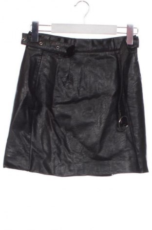 Пола H&M Divided, Размер XS, Цвят Черен, Цена 10,00 €