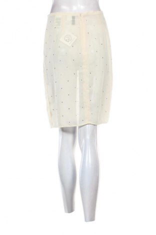 Пола H&M Divided, Размер S, Цвят Екрю, Цена 9,70 €