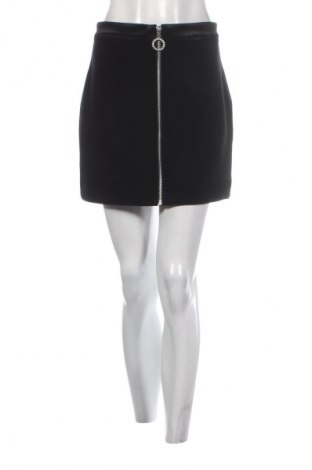 Пола H&M Divided, Размер S, Цвят Черен, Цена 4,09 €