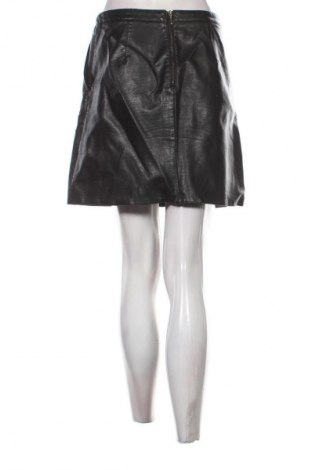 Пола House, Размер M, Цвят Черен, Цена 9,70 €