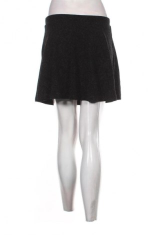 Spódnica Luc-Ce, Rozmiar M, Kolor Czarny, Cena 25,99 zł