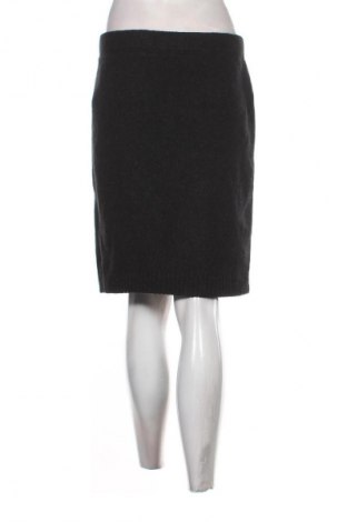 Пола Marc Cain, Размер XL, Цвят Черен, Цена 28,63 €