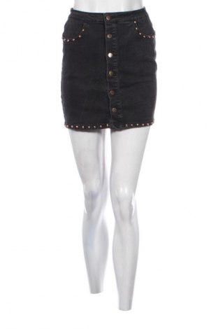 Пола Missguided, Размер S, Цвят Черен, Цена 14,77 €