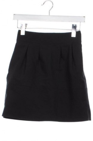 Пола Monki, Размер XXS, Цвят Черен, Цена 9,00 €