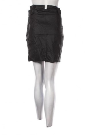 Spódnica NEW COLLECTION, Rozmiar S, Kolor Czarny, Cena 30,99 zł