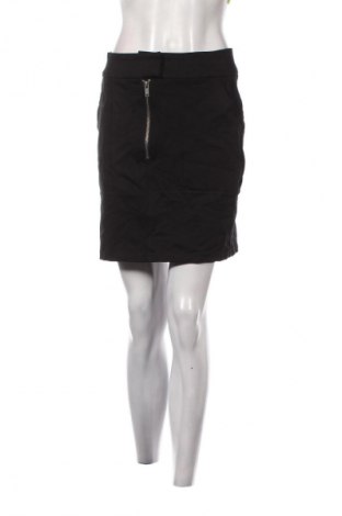 Пола Noisy May, Размер M, Цвят Черен, Цена 4,60 €