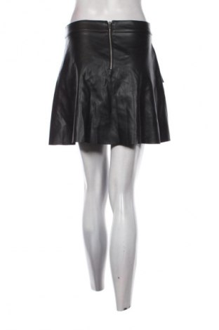 Spódnica ONLY, Rozmiar M, Kolor Czarny, Cena 21,99 zł