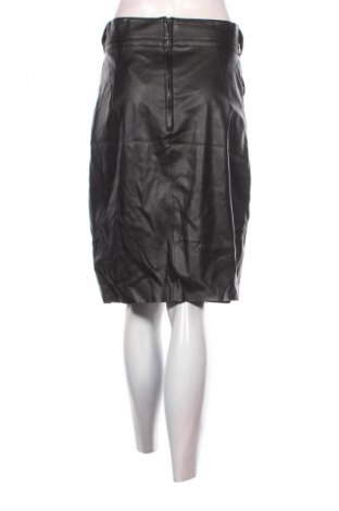 Пола OVS, Размер L, Цвят Черен, Цена 8,18 €