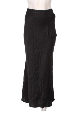 Пола Pull&Bear, Размер S, Цвят Черен, Цена 12,00 €