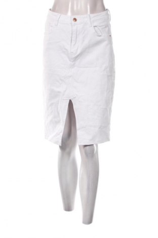 Szoknya Redial, Méret M, Szín Fehér, Ár 4 209 Ft