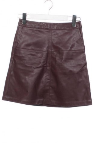 Пола Reserved, Размер XS, Цвят Червен, Цена 10,00 €