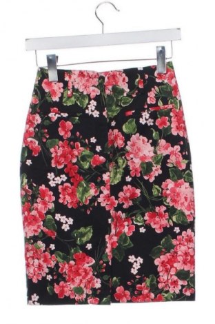 Пола Reserved, Размер XXS, Цвят Многоцветен, Цена 10,00 €