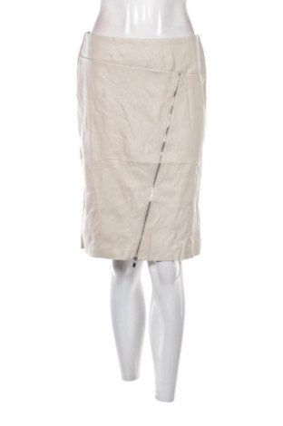 Пола Reserved, Размер M, Цвят Бежов, Цена 5,62 €