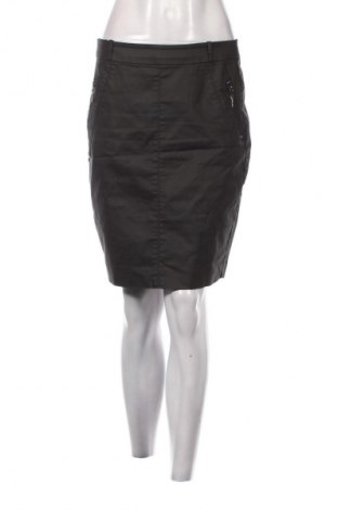 Spódnica Reserved, Rozmiar M, Kolor Czarny, Cena 24,99 zł