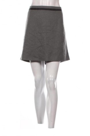 Пола S.Oliver, Размер L, Цвят Сив, Цена 6,64 €