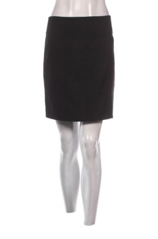 Пола S.Oliver, Размер M, Цвят Черен, Цена 5,62 €