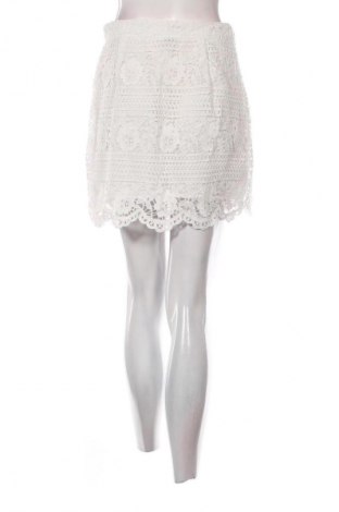 Пола SHEIN, Размер M, Цвят Бял, Цена 10,00 €