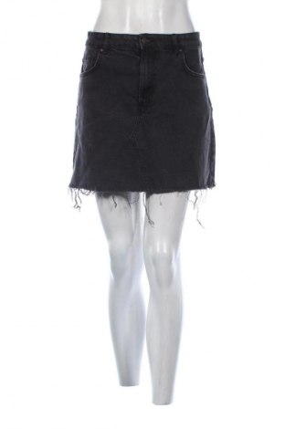 Пола Sinsay, Размер XL, Цвят Черен, Цена 15,00 €