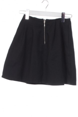 Szoknya Stradivarius, Méret XXS, Szín Fekete, Ár 4 132 Ft