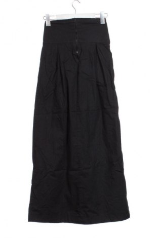 Spódnica Titan, Rozmiar XXS, Kolor Czarny, Cena 63,01 zł