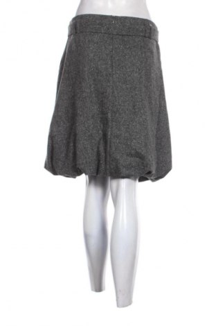 Пола Tommy Hilfiger, Размер M, Цвят Многоцветен, Цена 17,38 €