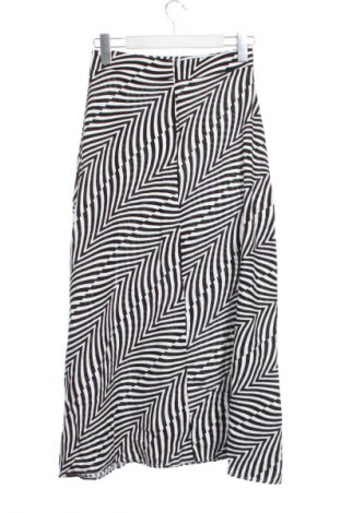 Rock Trendyol, Größe XS, Farbe Mehrfarbig, Preis € 20,96