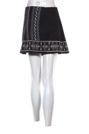 Пола Unbranded, Размер S, Цвят Многоцветен, Цена 10,00 €