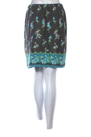 Пола Unbranded, Размер M, Цвят Многоцветен, Цена 7,15 €